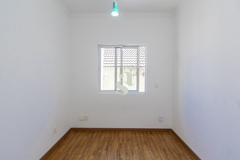 Sobrado &agrave; venda em Santa Felicidade &ndash; 104 m&sup2; | 3 quartos (1 su&iacute;te) | 1 vaga Rua Daniel Cesário Pereira Curitiba - 