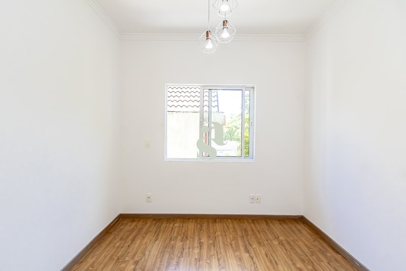 Sobrado &agrave; venda em Santa Felicidade &ndash; 104 m&sup2; | 3 quartos (1 su&iacute;te) | 1 vaga Rua Daniel Cesário Pereira Curitiba - 