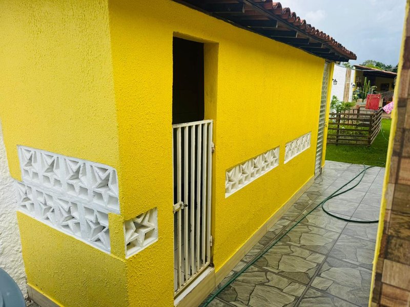 CASA 4 QUARTOS VARANDA ÁREA VERDE PISCINA GARAGEM 5 CARROS À VENDA EM JAUÁ! Alameda Via Parque Camaçari - 