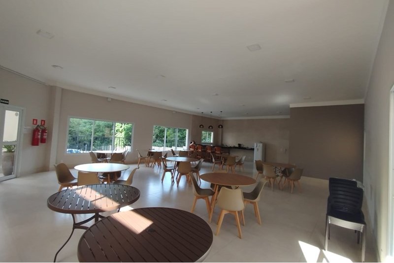 Apartamento &agrave; venda, 61m - 2 dorm. 1 suite - R$ 277.900 - Resid. Parque Viena - Sorocaba Rua José Martinez Gabarron Sorocaba - 