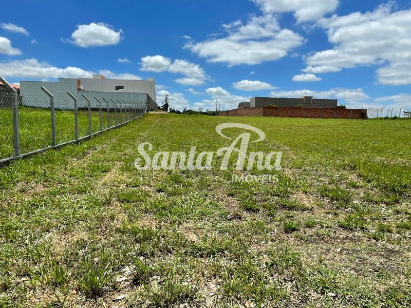 Terreno residencial à venda | 1.000 m² | R$ 100.000 | Entre Tietê e Saltinho/SP  Saltinho - Com alambrado na lateral