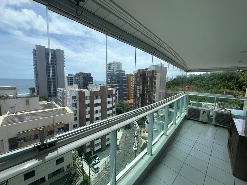 APARTAMENTO VISTA MAR NASCENTE 2 QUARTOS SUÍTE VARANDA PISCINA GARAGENS À VENDA NA BARRA! Rua Engenheiro Milton Oliveira Salvador - 