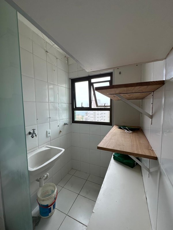 APARTAMENTO VISTA MAR NASCENTE 2 QUARTOS SUÍTE VARANDA PISCINA GARAGENS À VENDA NA BARRA! Rua Engenheiro Milton Oliveira Salvador - 