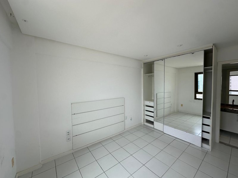 APARTAMENTO VISTA MAR NASCENTE 2 QUARTOS SUÍTE VARANDA PISCINA GARAGENS À VENDA NA BARRA! Rua Engenheiro Milton Oliveira Salvador - 