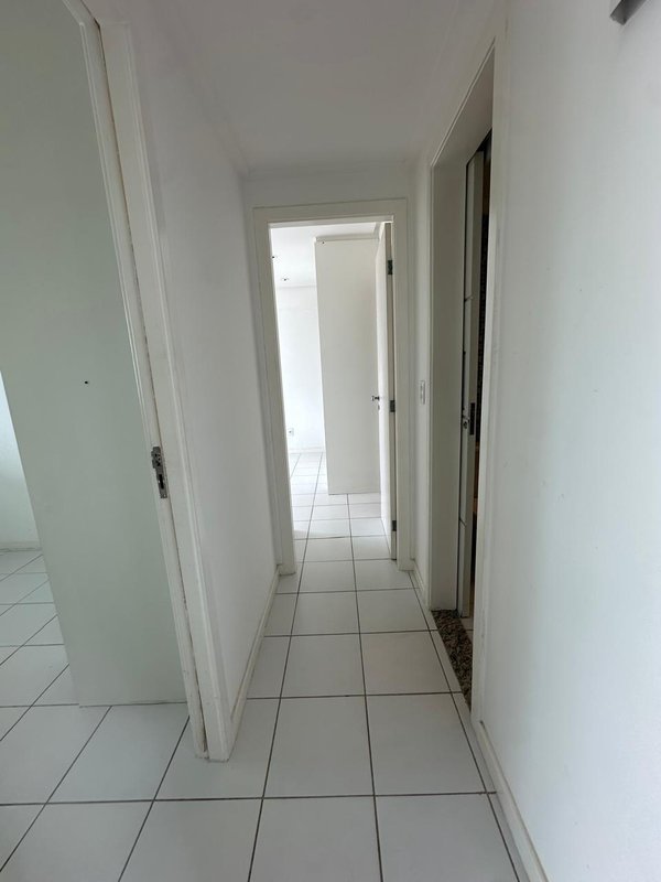 APARTAMENTO VISTA MAR NASCENTE 2 QUARTOS SUÍTE VARANDA PISCINA GARAGENS À VENDA NA BARRA! Rua Engenheiro Milton Oliveira Salvador - 
