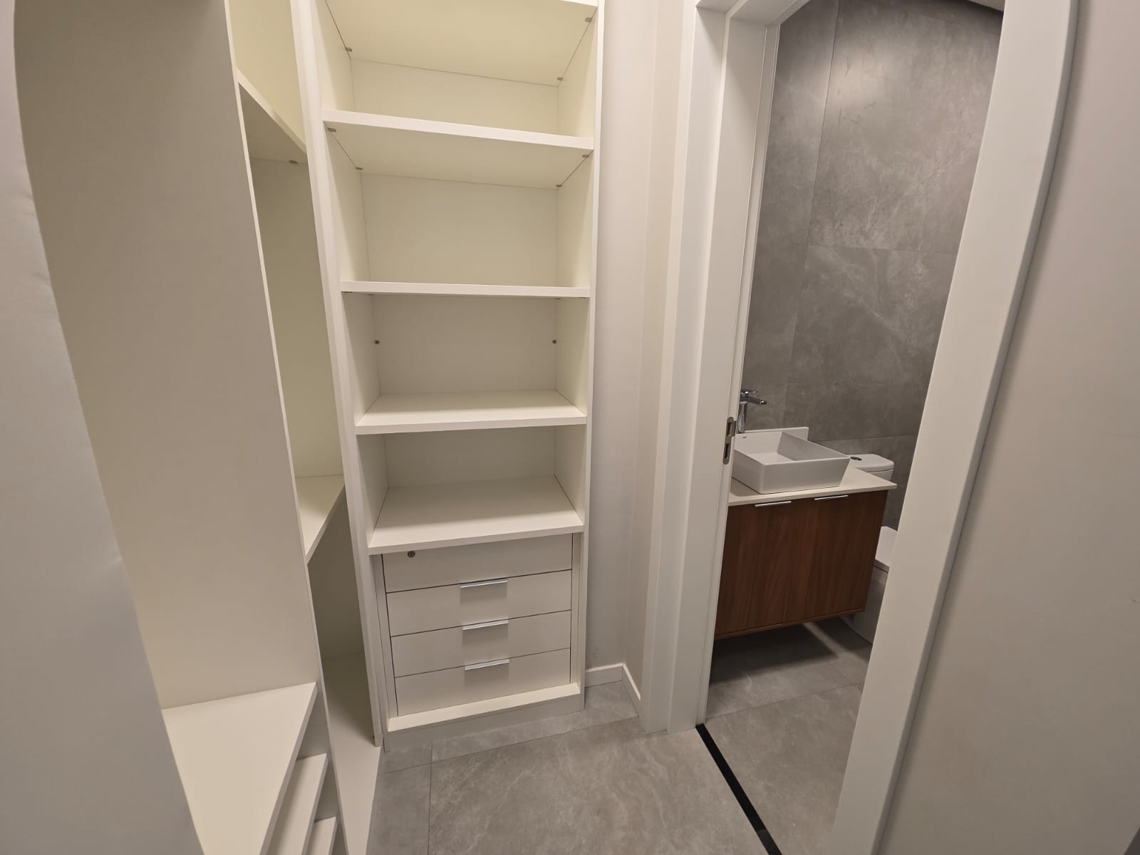 Casa com 4 dormit&oacute;rios &agrave; venda,350 m&sup2; - Condom&iacute;nio Ch&aacute;cara Ondina - Sorocaba - SP   Maria Hannickel Nascimento Sorocaba - 