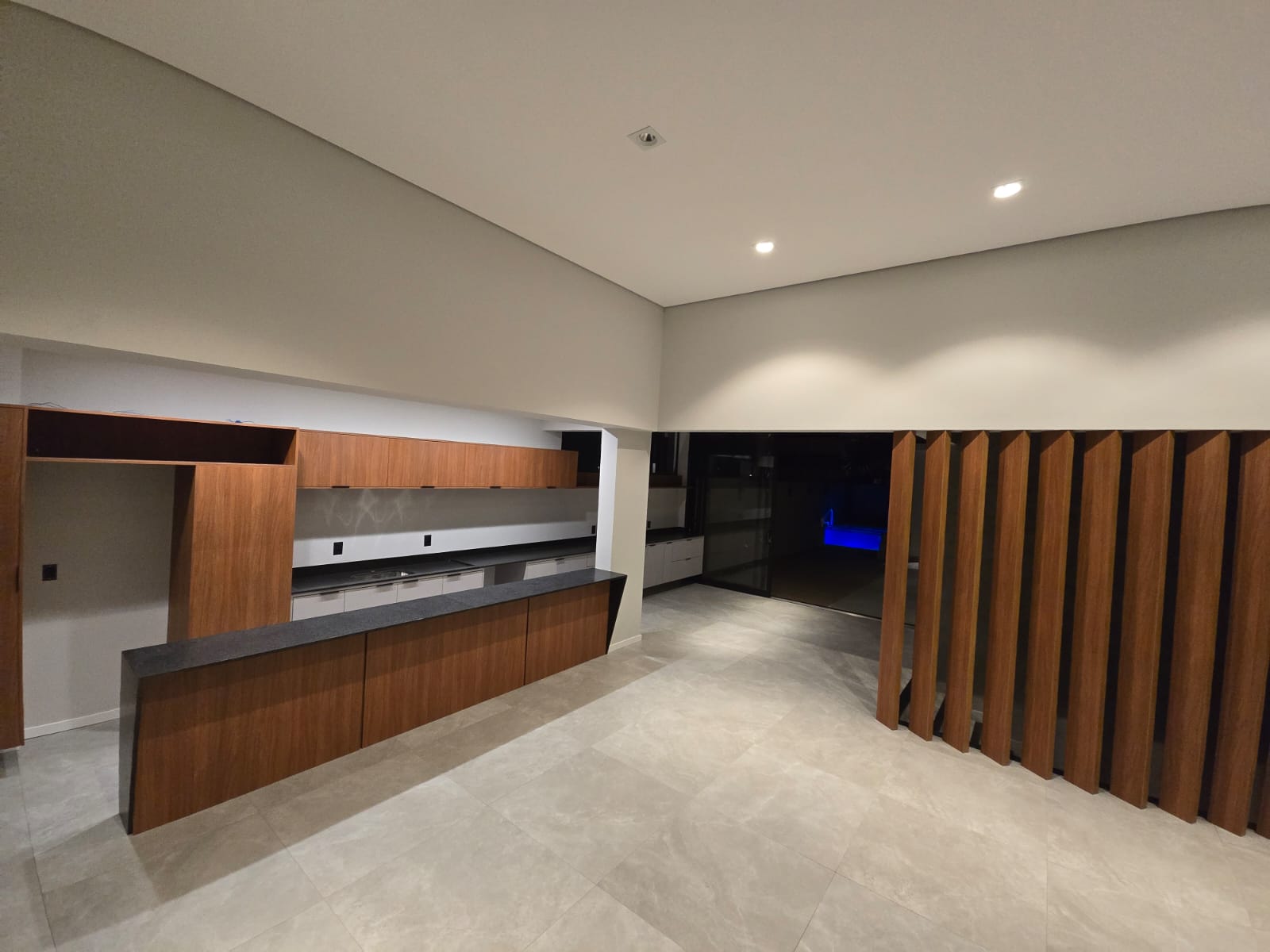 Casa com 4 dormit&oacute;rios &agrave; venda,350 m&sup2; - Condom&iacute;nio Ch&aacute;cara Ondina - Sorocaba - SP   Maria Hannickel Nascimento Sorocaba - 