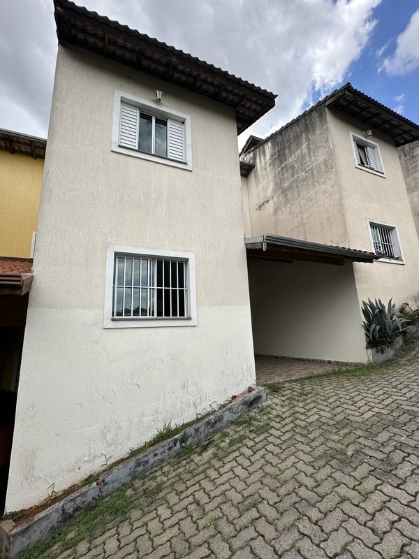 CASA - CHACARA SAO LUIZ / BALTAZAR FIDELES Estrada Professor Laudelino Alves Ferreira Franco da Rocha - 