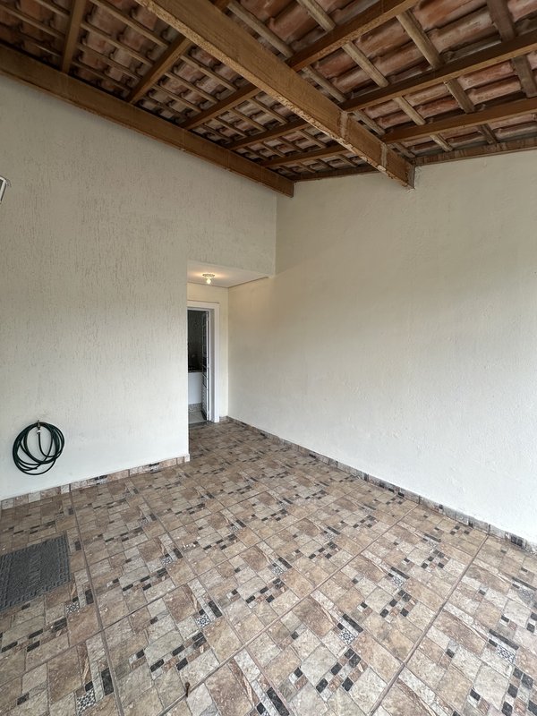 CASA - CHACARA SAO LUIZ / BALTAZAR FIDELES Estrada Professor Laudelino Alves Ferreira Franco da Rocha - 