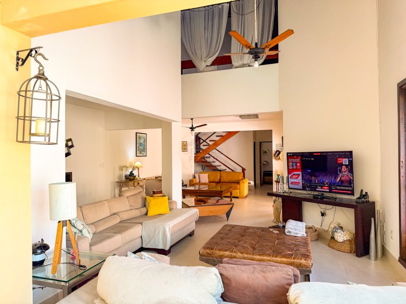 Casa ampla e aconchegante fora de Condom&iacute;nio em Juquehy - VENDA, LOCA&Ccedil;&Atilde;O DI&Aacute;RIA  São Sebastião - 