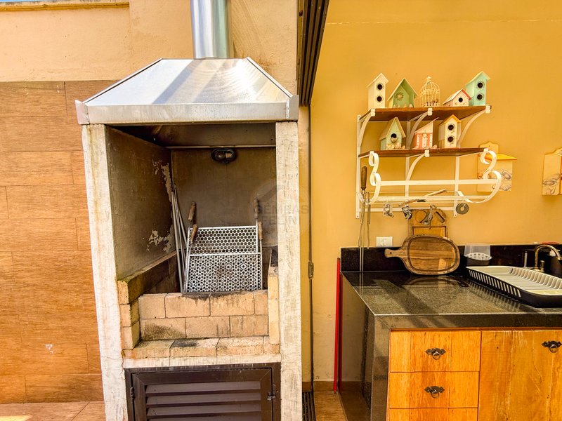 Casa ampla e aconchegante fora de Condom&iacute;nio em Juquehy - VENDA, LOCA&Ccedil;&Atilde;O DI&Aacute;RIA  São Sebastião - 