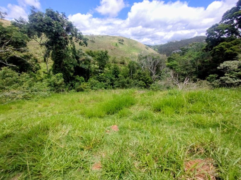 Chácara com piscina à venda no Bairro do Pinhal  Jacareí - 