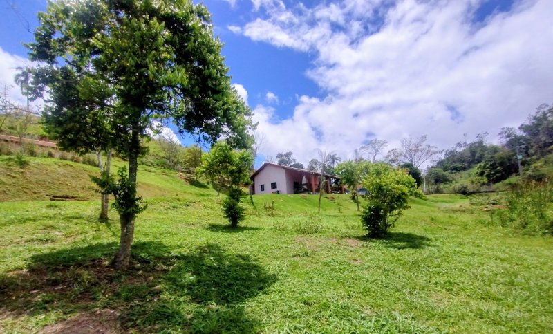 Chácara à venda no Bairro do Pinhal  Jacareí - 