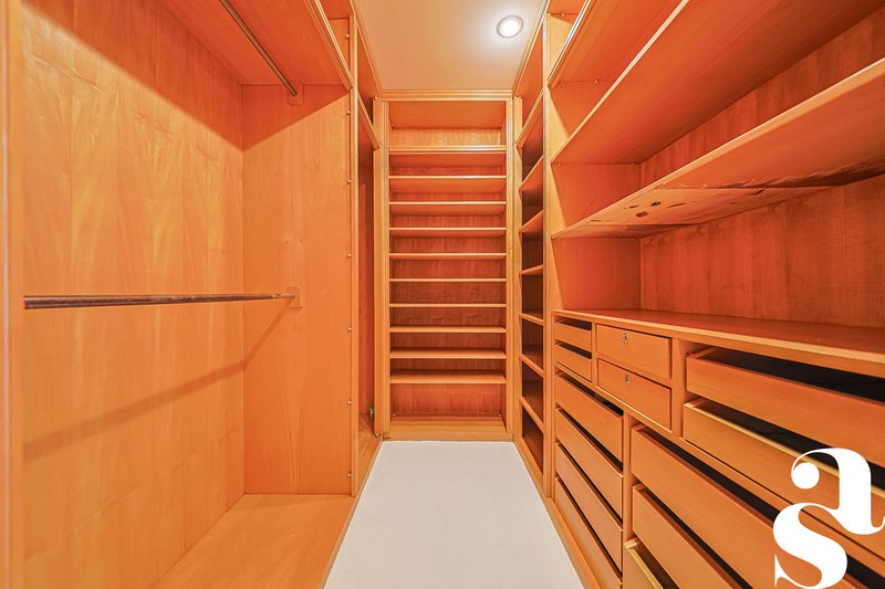 Apartamento &agrave; venda no Cabral &ndash; 111 m&sup2; | 3 quartos (1 su&iacute;te) | 1 vaga - R$795.000,00 Avenida Anita Garibaldi Curitiba - 