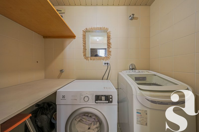 Apartamento &agrave; venda no Cabral &ndash; 111 m&sup2; | 3 quartos (1 su&iacute;te) | 1 vaga - R$795.000,00 Avenida Anita Garibaldi Curitiba - 