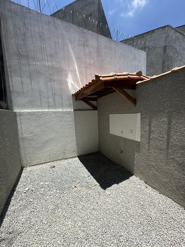 Casa Pronta - Extensão do Residencial Santo Antônio Rua Carlos Roberto Gouveia Franco da Rocha - 