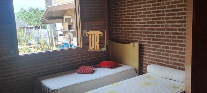 Chácara a venda em condomínio de Jambeiro - SP com 6.550m²  São José dos Campos - 