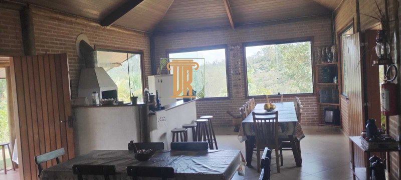 Chácara a venda em condomínio de Jambeiro - SP com 6.550m²  São José dos Campos - 