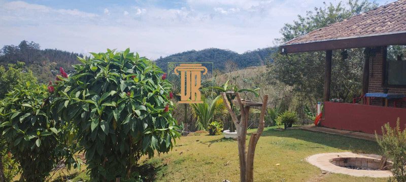 Chácara a venda em condomínio de Jambeiro - SP com 6.550m²  São José dos Campos - 