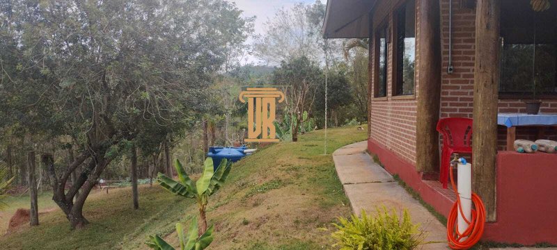 Chácara a venda em condomínio de Jambeiro - SP com 6.550m²  São José dos Campos - 