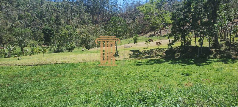 Sitio de 6,5 alqueires a venda em Monteiro Lobato-SP com 2 casas  São José dos Campos - 