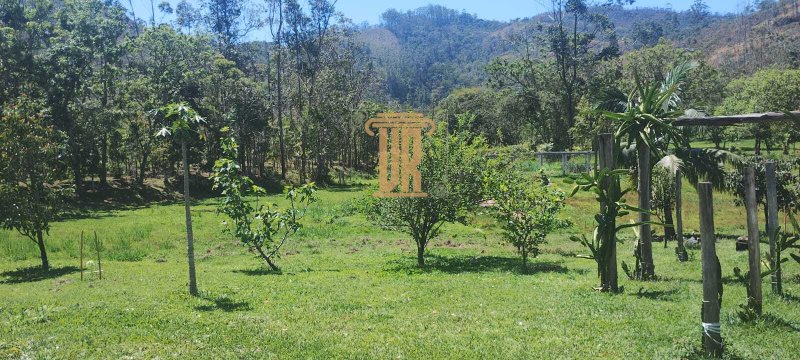 Sitio de 6,5 alqueires a venda em Monteiro Lobato-SP com 2 casas  São José dos Campos - 