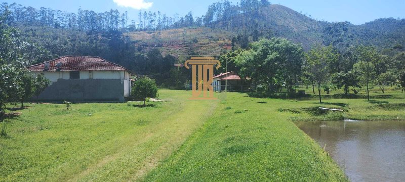 Sitio de 6,5 alqueires a venda em Monteiro Lobato-SP com 2 casas  São José dos Campos - 