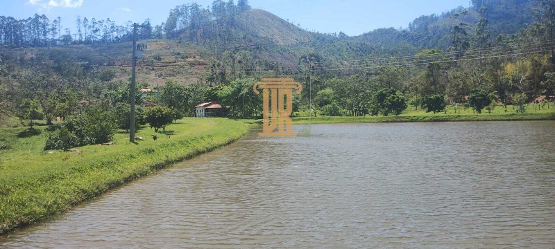 Sitio de 6,5 alqueires a venda em Monteiro Lobato-SP com 2 casas  São José dos Campos - 