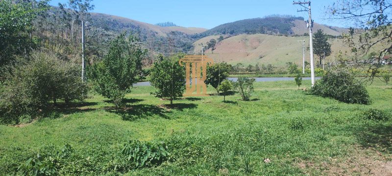 Sitio de 6,5 alqueires a venda em Monteiro Lobato-SP com 2 casas  São José dos Campos - 