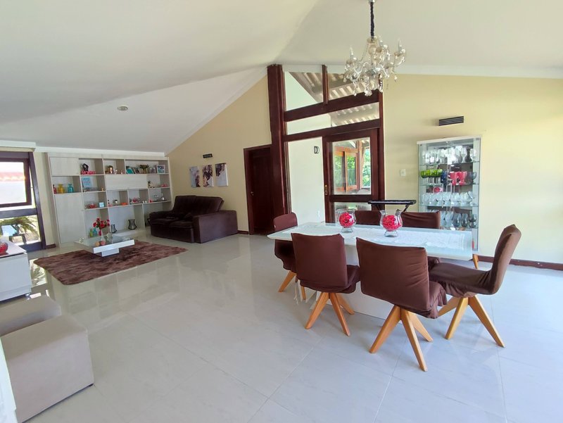 Residência Duplex Exclusiva em Alameda Fechada – Vilas do Atlântico, Lauro de Freitas Avenida Praia de Guarapari Lauro de Freitas - 