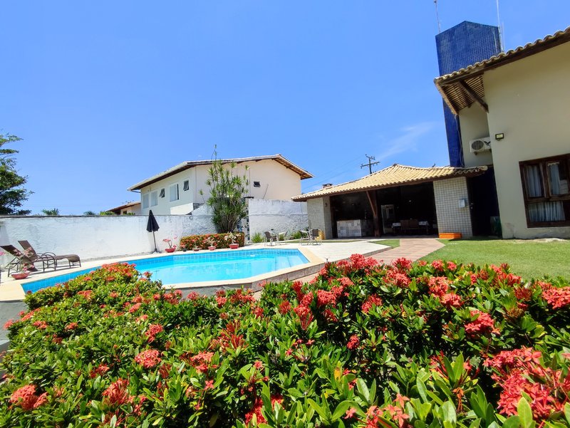 Residência Duplex Exclusiva em Alameda Fechada – Vilas do Atlântico, Lauro de Freitas Avenida Praia de Guarapari Lauro de Freitas - 