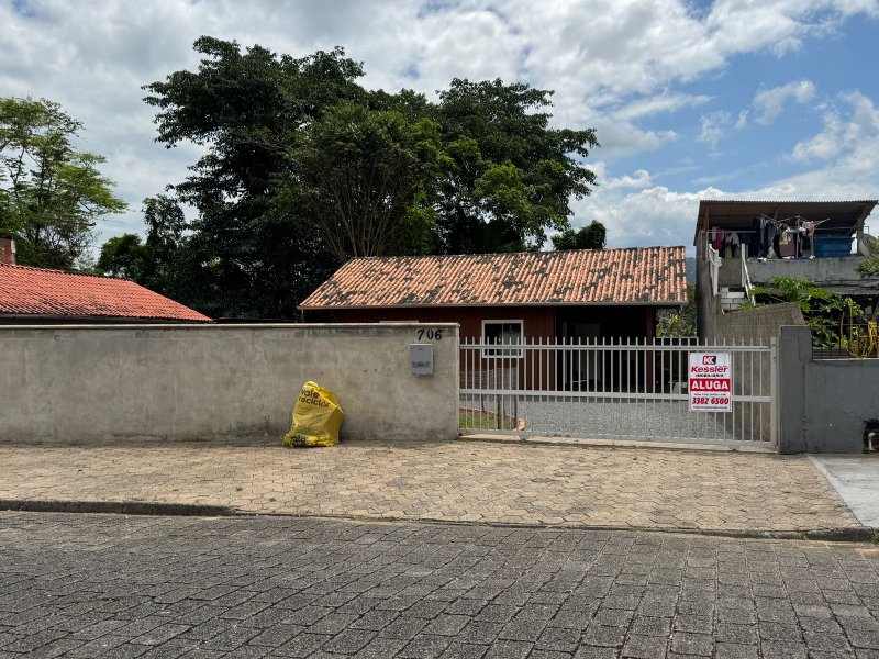 Casa no Bairro Vila Germer Rua Richard Schubert Timbó - 