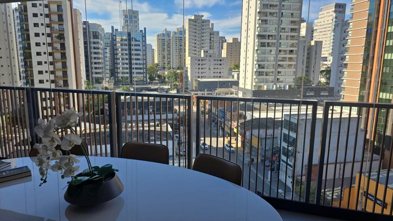 Siga Moema - Revenda (apartamento mobiliado) Avenida Iraí São Paulo - 