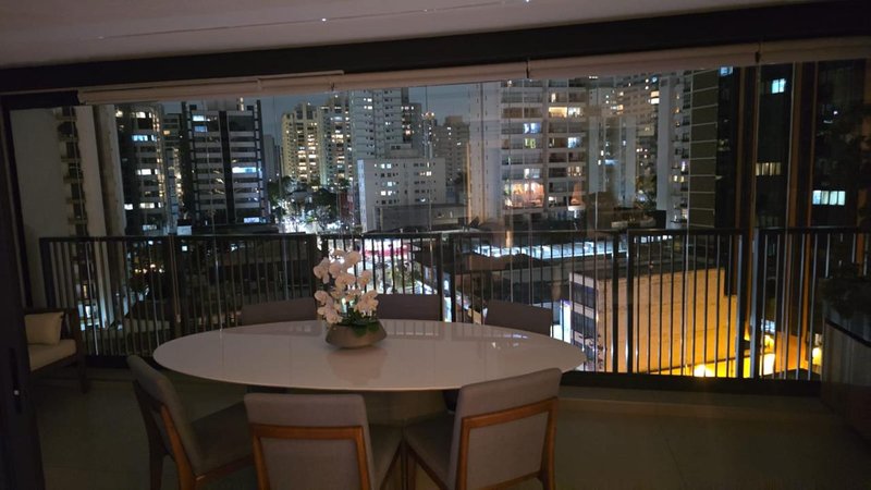 Siga Moema - Revenda (apartamento mobiliado) Avenida Iraí São Paulo - 