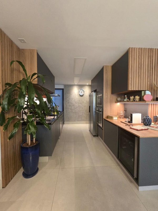 Siga Moema - Revenda (apartamento mobiliado) Avenida Iraí São Paulo - 