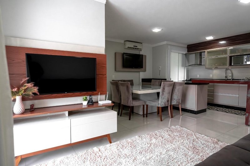 Apartamento semi mobiliado  Timbó - 