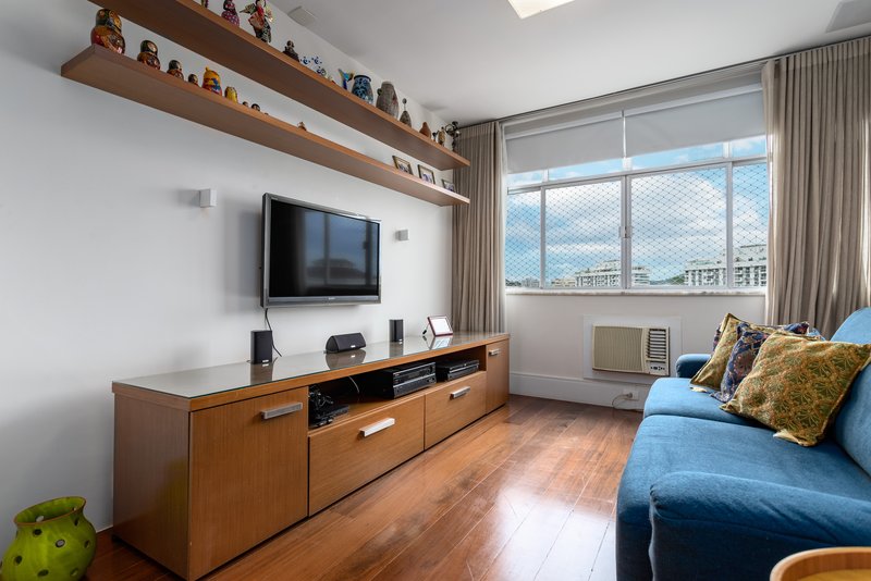Melhor rua, melhor apartamento! Rua Antonio Basílio Rio de Janeiro - 
