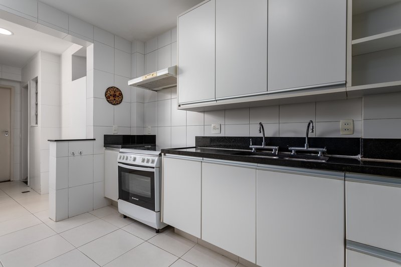Melhor rua, melhor apartamento! Rua Antonio Basílio Rio de Janeiro - 