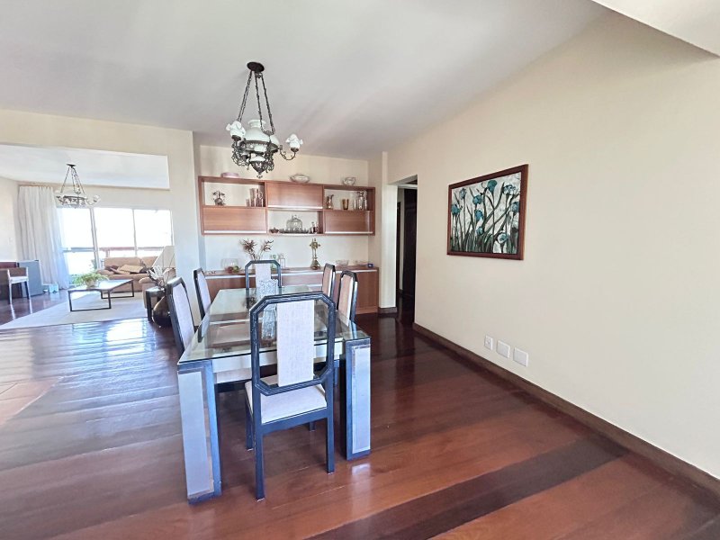 APARTAMENTO NASCENTE 4 QUARTOS VARANDA LIVING 3 GARAGENS À VENDA NO CAMPO GRANDE! Largo do Campo Grande Salvador - 