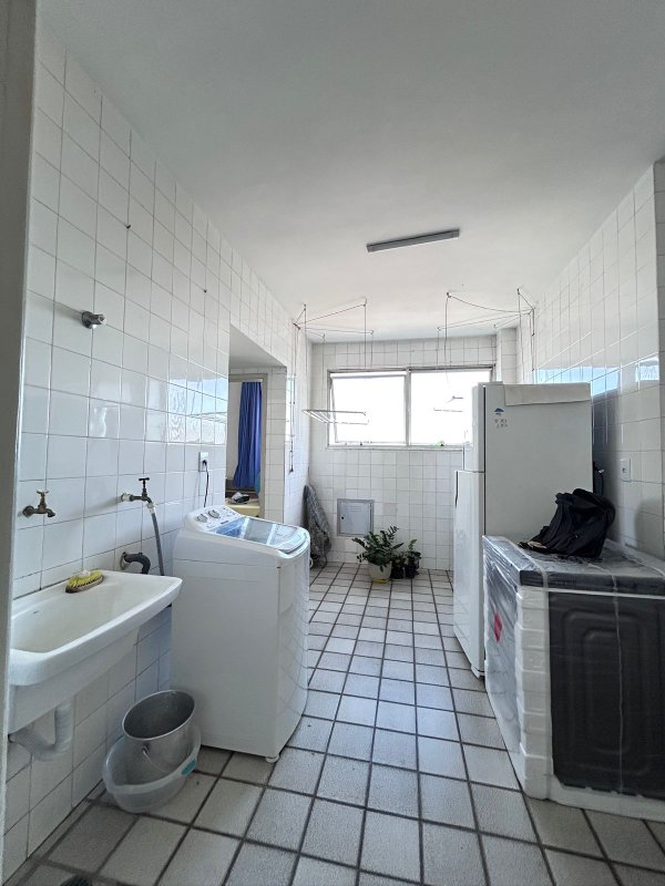 APARTAMENTO NASCENTE 4 QUARTOS VARANDA LIVING 3 GARAGENS À VENDA NO CAMPO GRANDE! Largo do Campo Grande Salvador - 