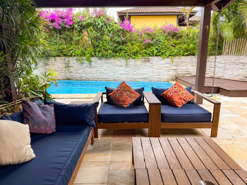 Casa Ampla em Condom&iacute;nio com Servi&ccedil;o de Praia e Lazer - LOCA&Ccedil;&Atilde;O ANUAL  São Sebastião - 