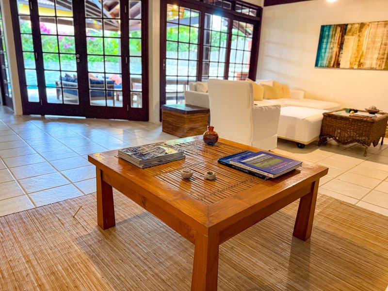 Casa Ampla em Condom&iacute;nio com Servi&ccedil;o de Praia e Lazer - LOCA&Ccedil;&Atilde;O ANUAL  São Sebastião - 