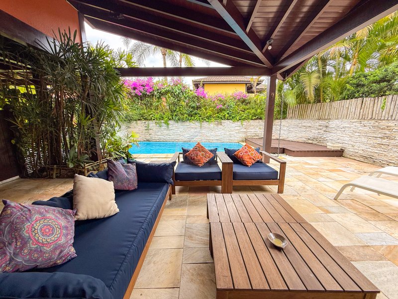 Casa Ampla em Condom&iacute;nio com Servi&ccedil;o de Praia e Lazer - LOCA&Ccedil;&Atilde;O ANUAL  São Sebastião - 