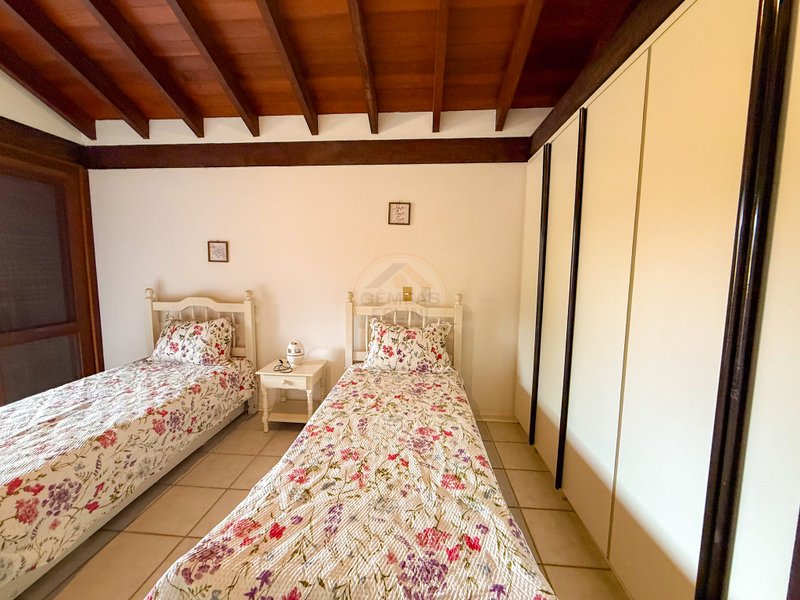 Casa Ampla em Condom&iacute;nio com Servi&ccedil;o de Praia e Lazer - LOCA&Ccedil;&Atilde;O ANUAL  São Sebastião - 