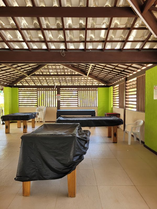 CASA 4 QUARTOS 3 SUÍTES SALAS VARANDAS PISCINA GARAGEM PARA 7 CARROS EM BARRA DO JACUÍPE! Rua do Jacuípe Camaçari - 