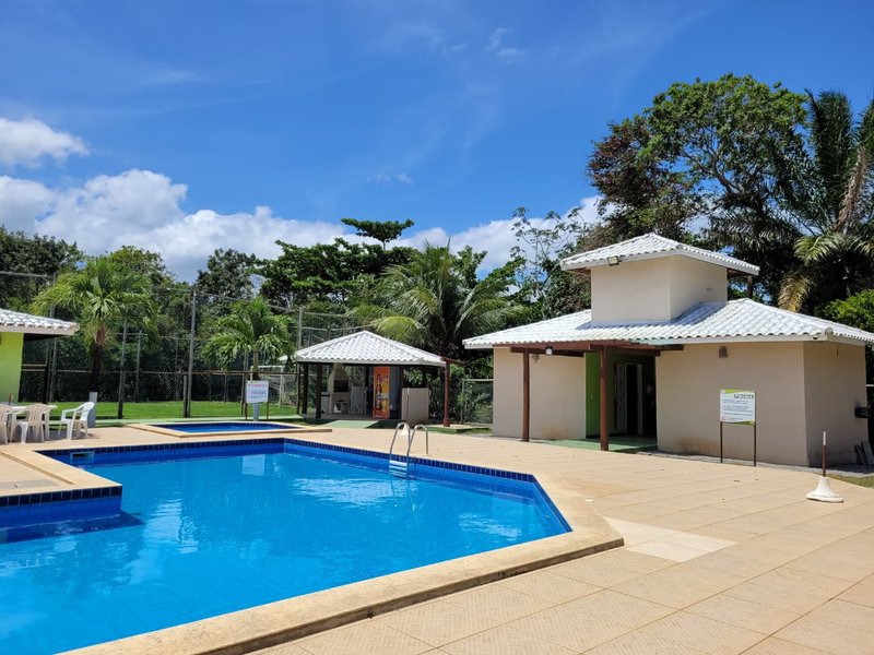 CASA 4 QUARTOS 3 SUÍTES SALAS VARANDAS PISCINA GARAGEM PARA 7 CARROS EM BARRA DO JACUÍPE! Rua do Jacuípe Camaçari - 