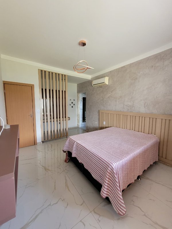 CASA 4 QUARTOS 3 SUÍTES SALAS VARANDAS PISCINA GARAGEM PARA 7 CARROS EM BARRA DO JACUÍPE! Rua do Jacuípe Camaçari - 