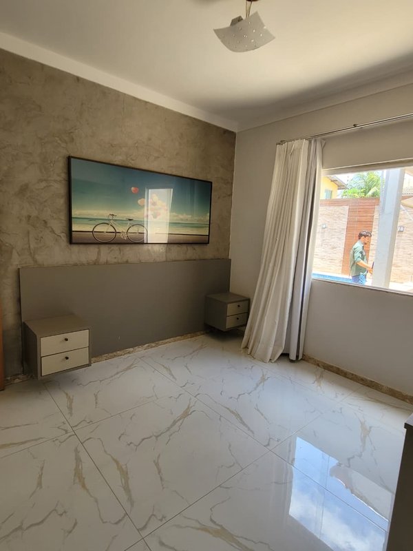 CASA 4 QUARTOS 3 SUÍTES SALAS VARANDAS PISCINA GARAGEM PARA 7 CARROS EM BARRA DO JACUÍPE! Rua do Jacuípe Camaçari - 