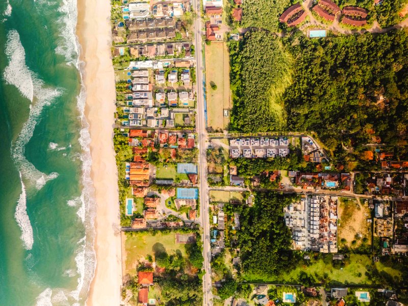 Casa de Alto Padr&atilde;o em Condom&iacute;nio a 150m da Praia Maresias - VENDA  São Sebastião - 