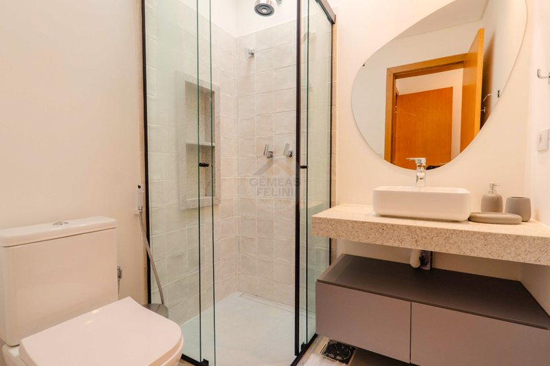 Casa de Alto Padr&atilde;o em Condom&iacute;nio a 150m da Praia Maresias - VENDA  São Sebastião - 